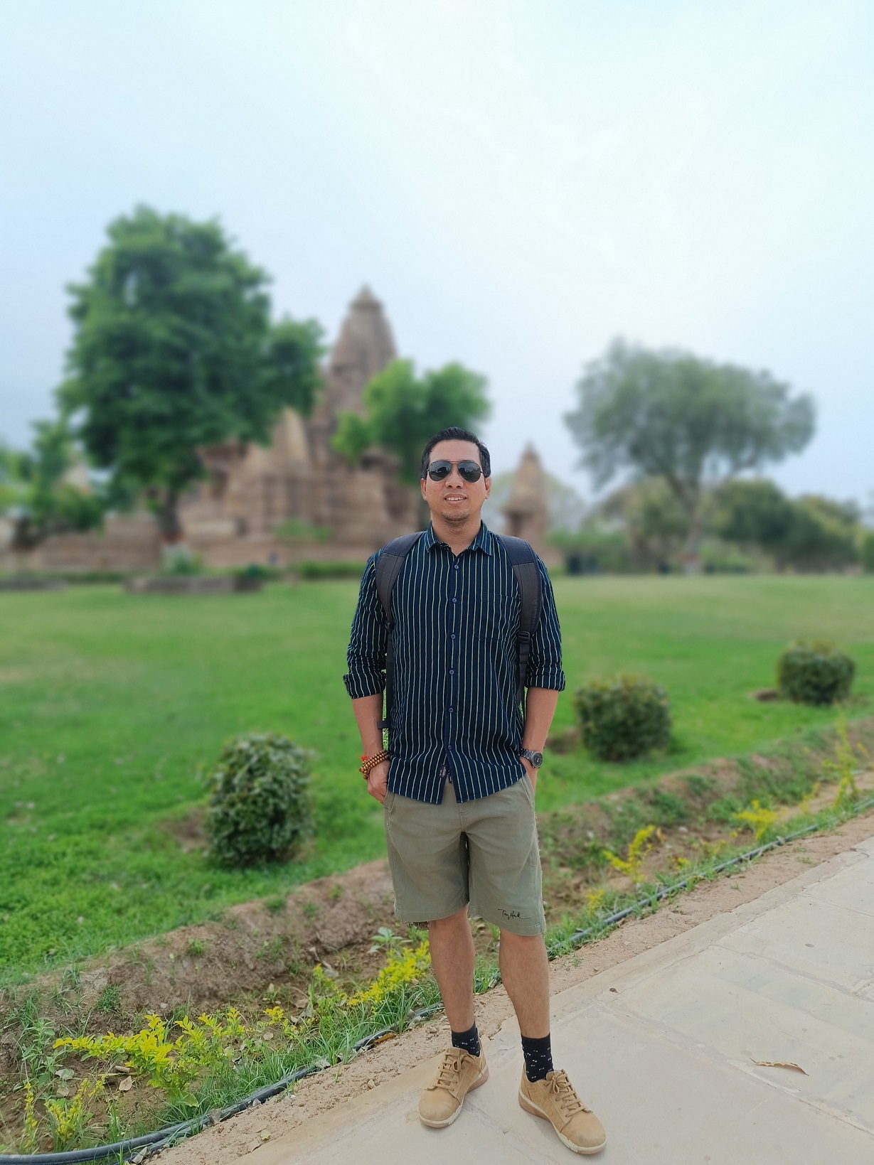 Dr. SIDDHARTHA LAHON