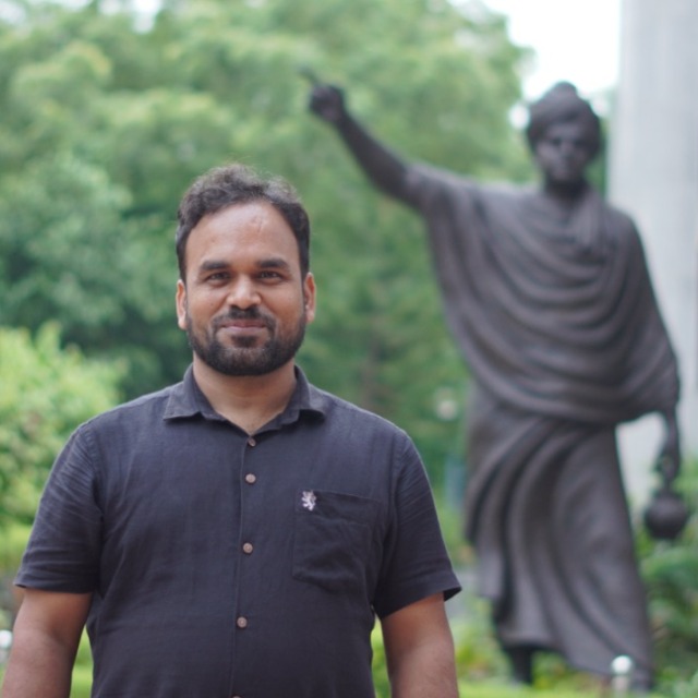 Dr. KAMLESH KUMAR