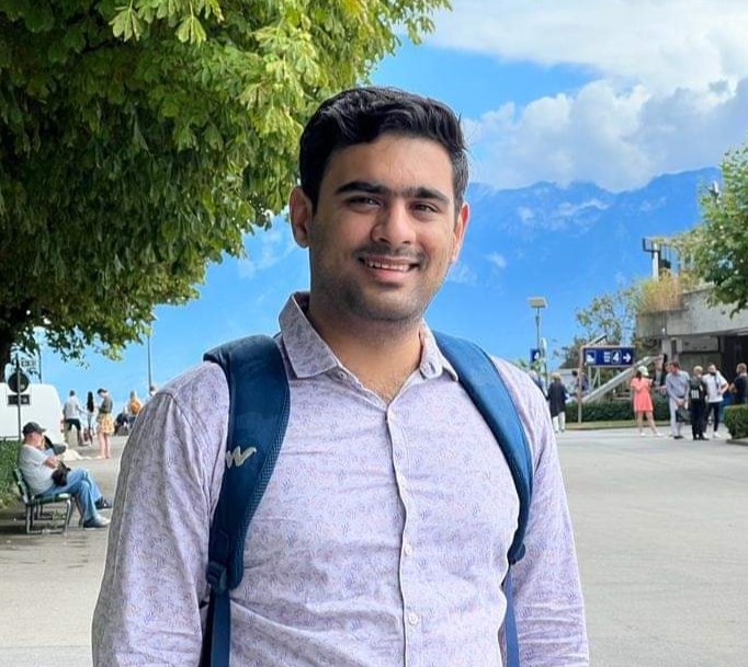 Dr. UTKARSH SOOD